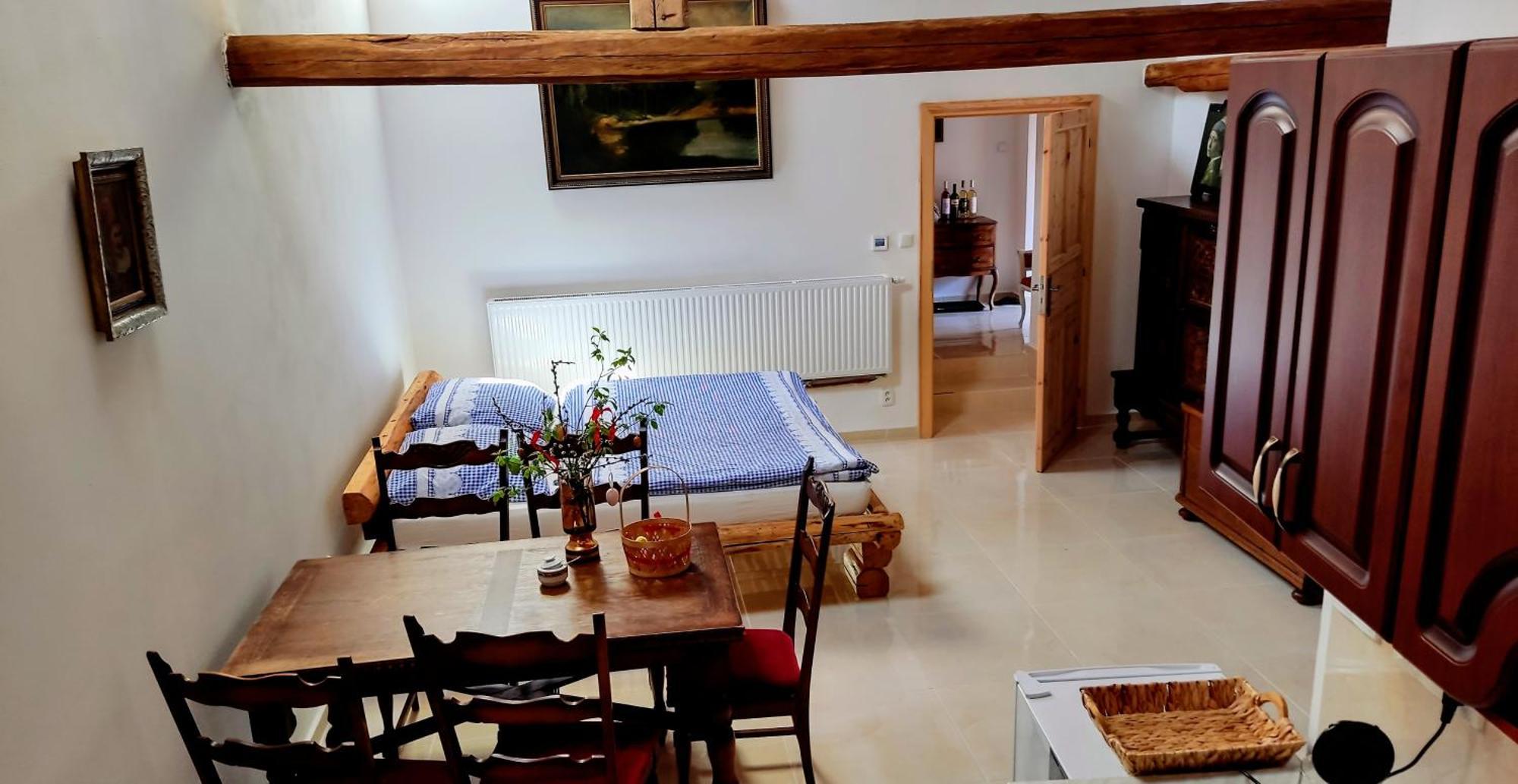 Jilova Tvrz Rozmberk Nad Vltavou