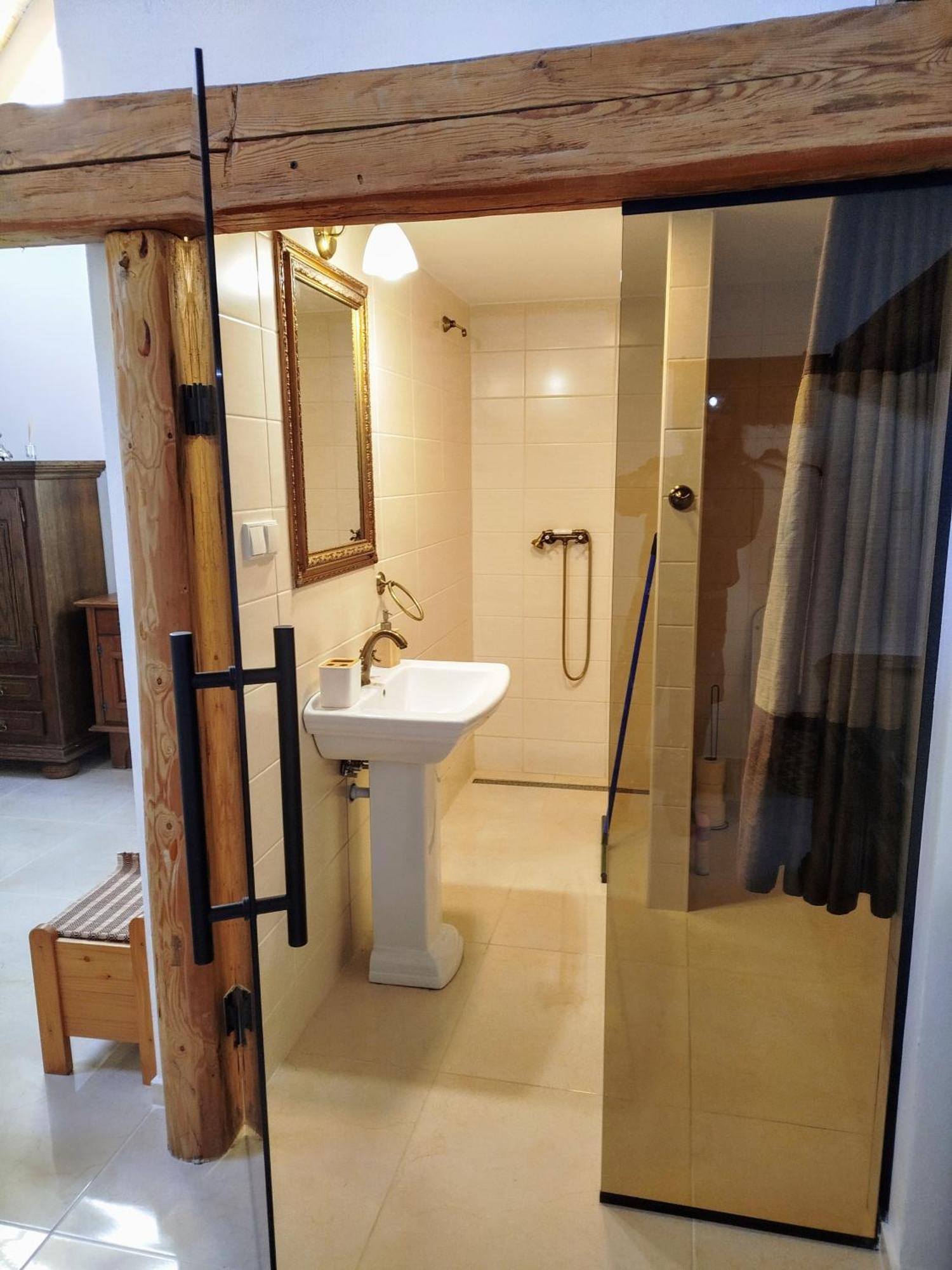 Jilova Tvrz Homestay
